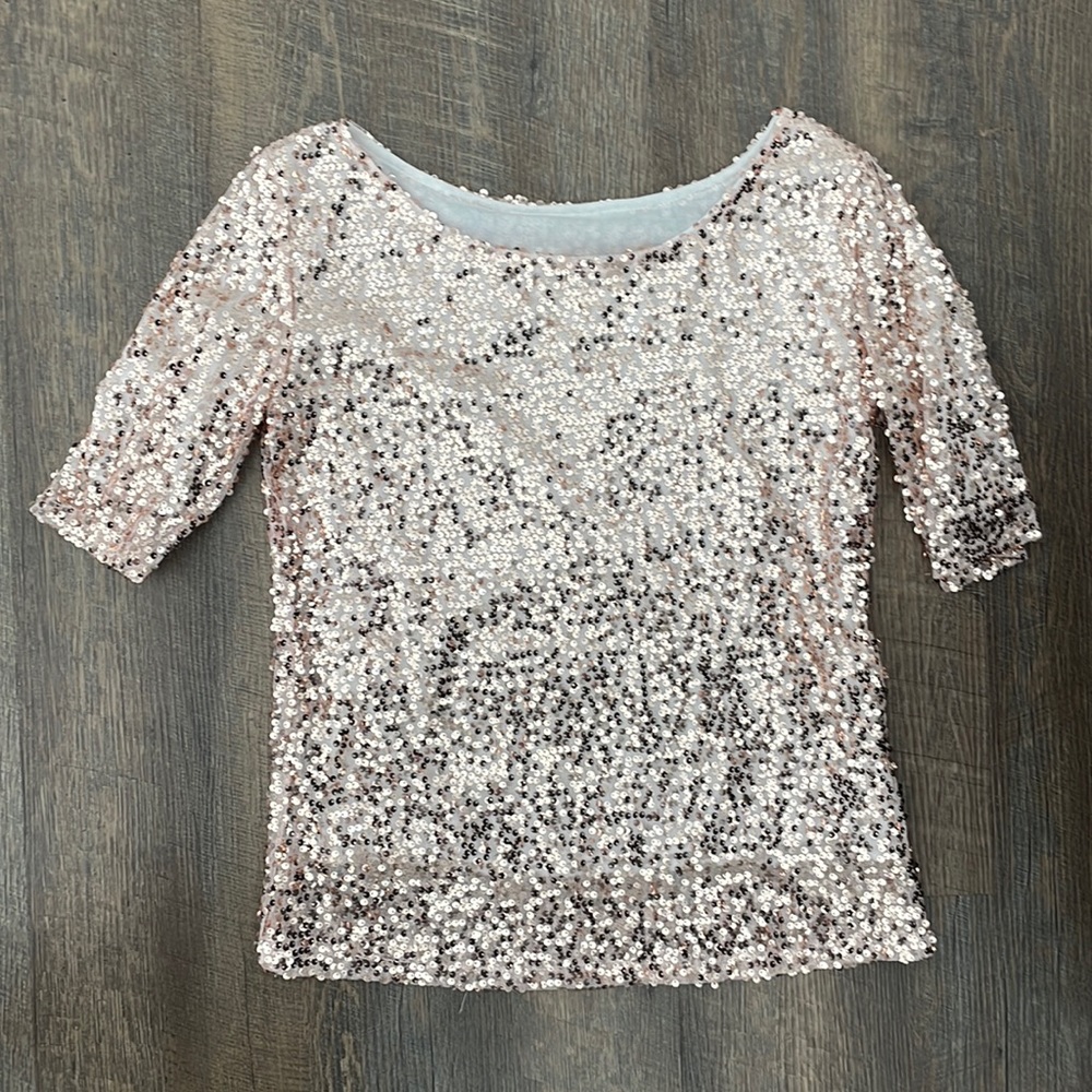NWOT- Rose Gold Sequin Top - Women’s “L” (runs small)